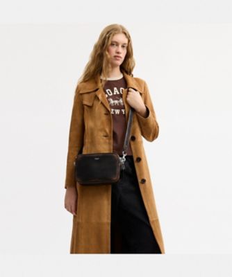ラジオ カメラ バッグ・ラブド レザー | COACH/コーチ | 三越伊勢丹